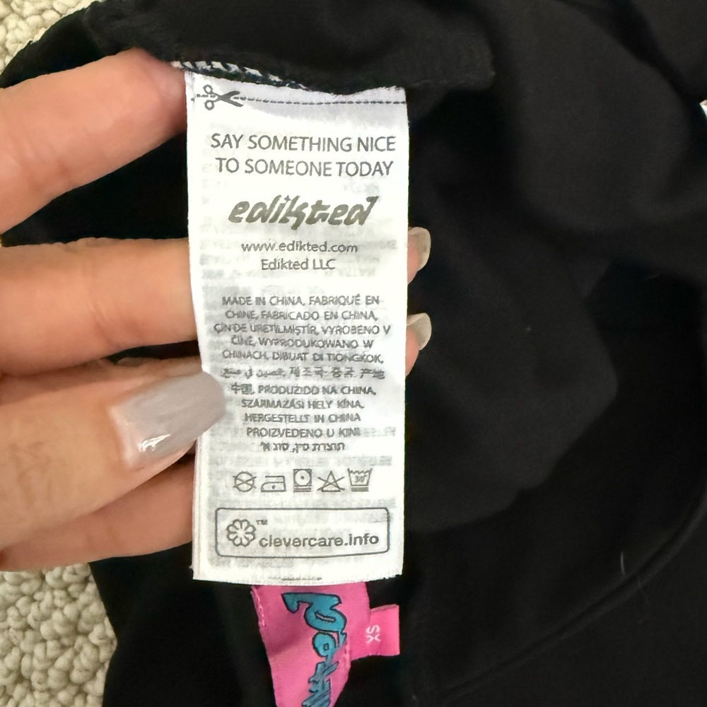Edikted Cut Out Pants - Picture 7 of 10